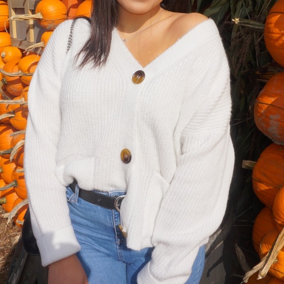 ASOS Sweaters - Cropped cardigan